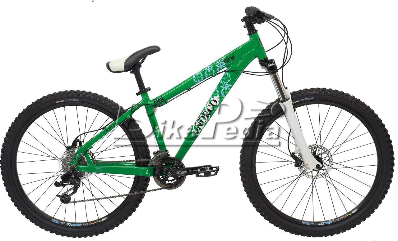 norco rival mountain bike price